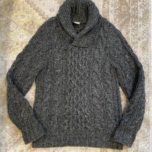 Nordic Store Iceland Hand-Knit Shawl Collar Sweater - Picture 2 of 10